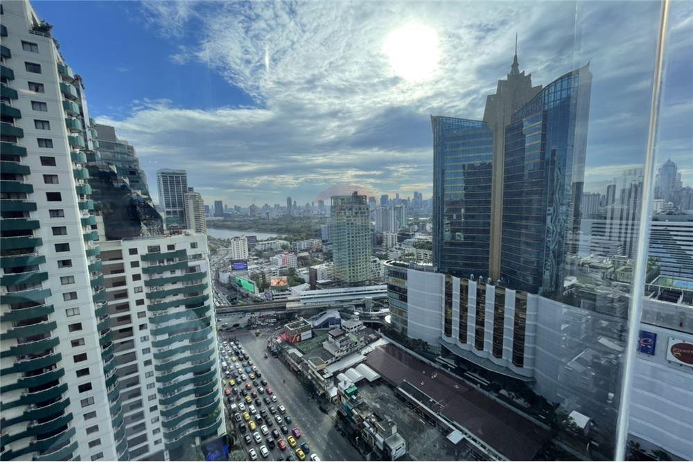 Celes Asoke for Sale and Rent Condo