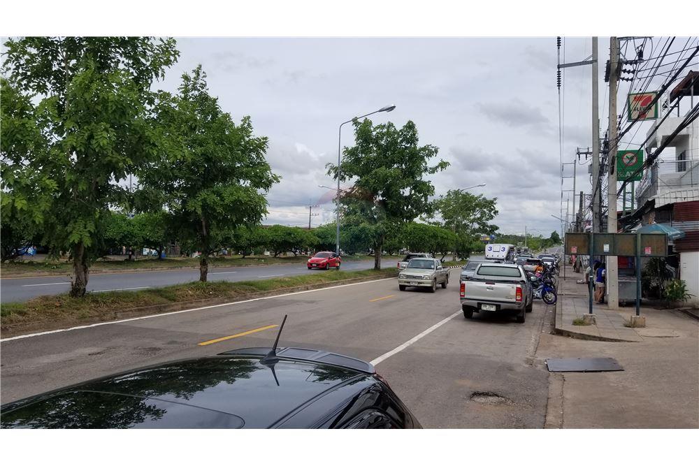  North-East, Ubon Ratchathani English - Thailand 2