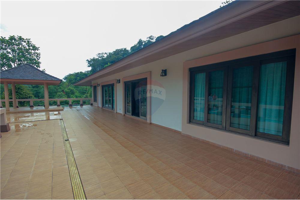 House for sale Talat Yai condo for rent Phuket house and land