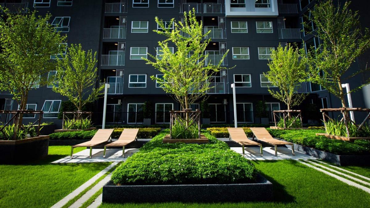 Condo Q House